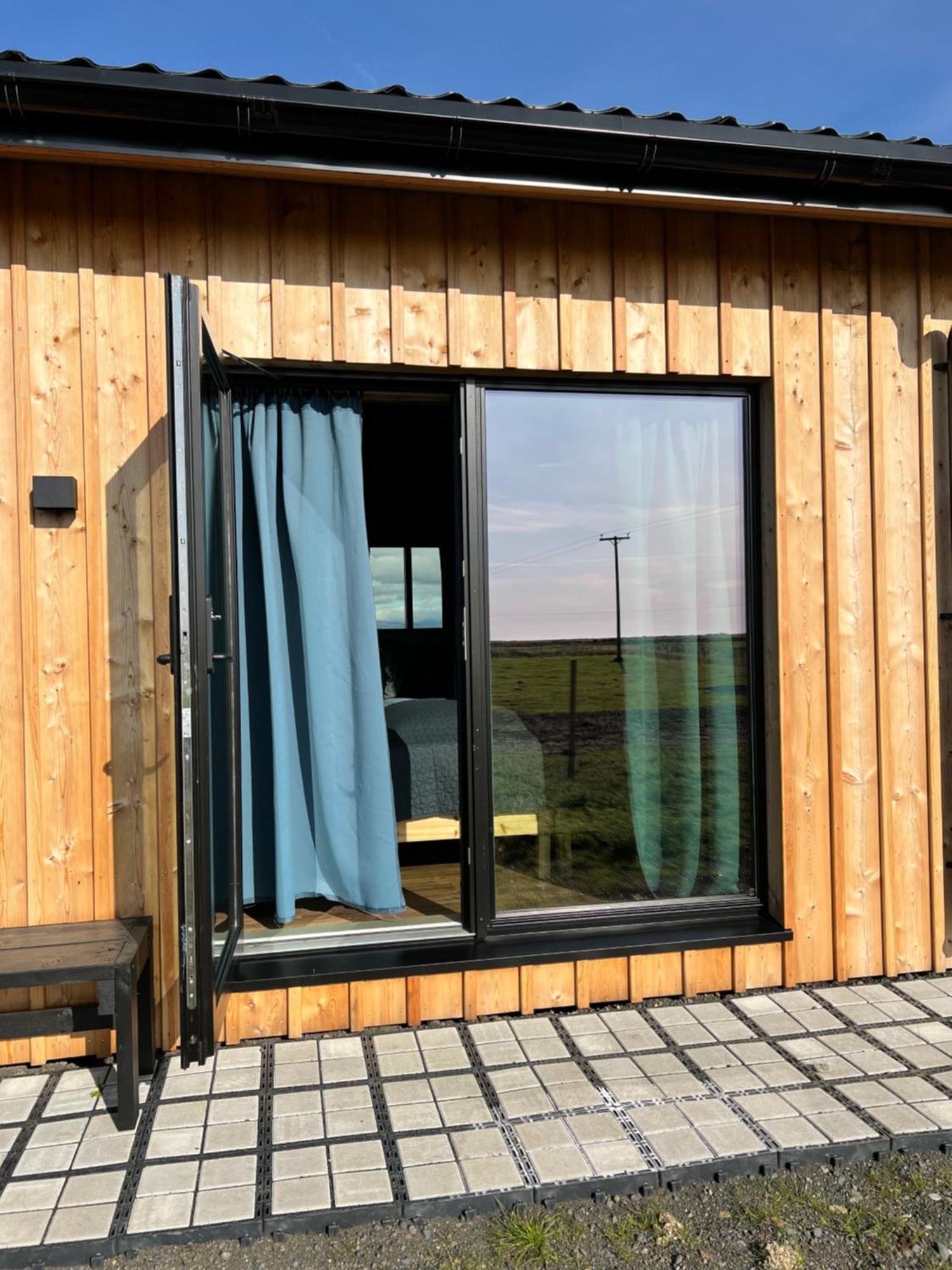Sleeping With The Horses Apartment Hvolsvollur Exterior photo